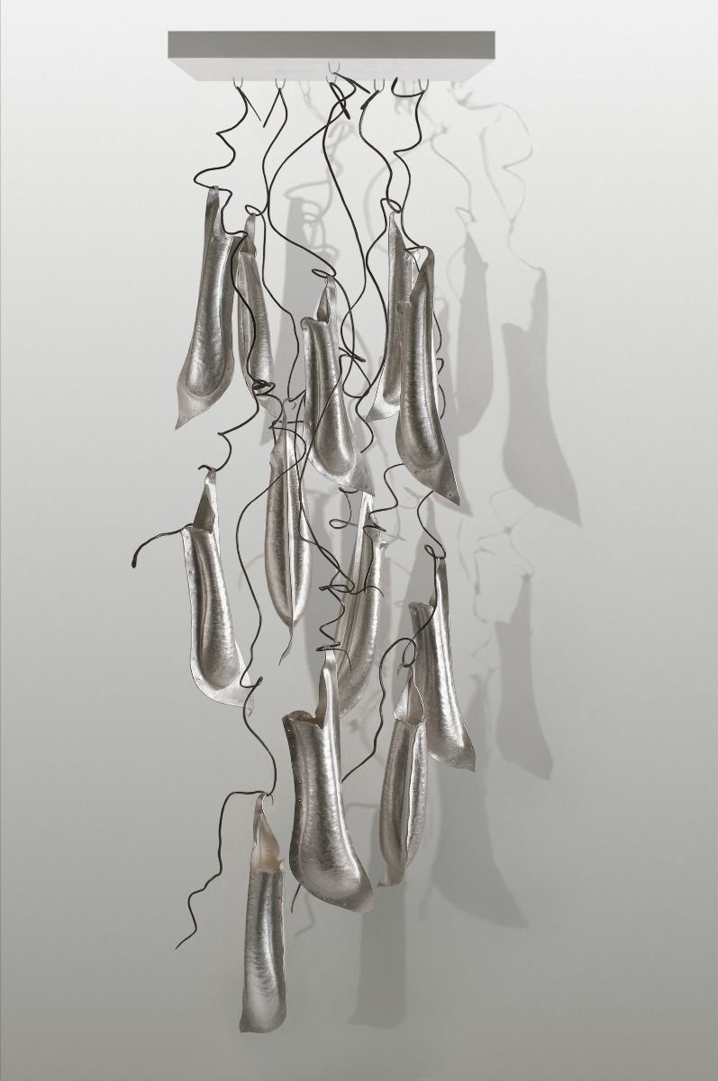 Claire Malet, 2019, Fade far away, dissolve, and quite forget, fine silver, steel, photo courtesy of the artist