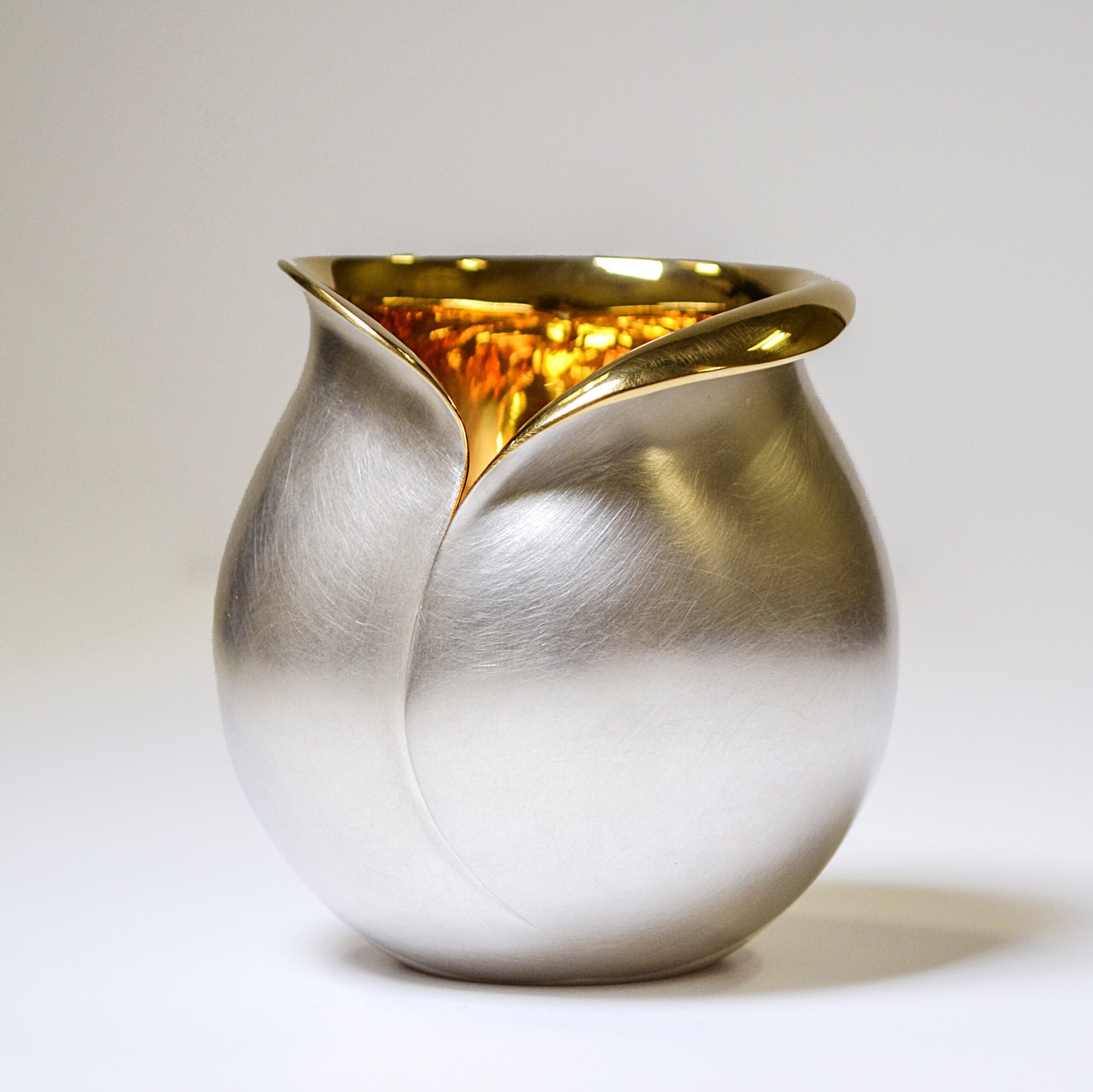 Jessica Jue, Tulip Beaker, 2018, Britannia Silver and gilt, image courtesy of the artist